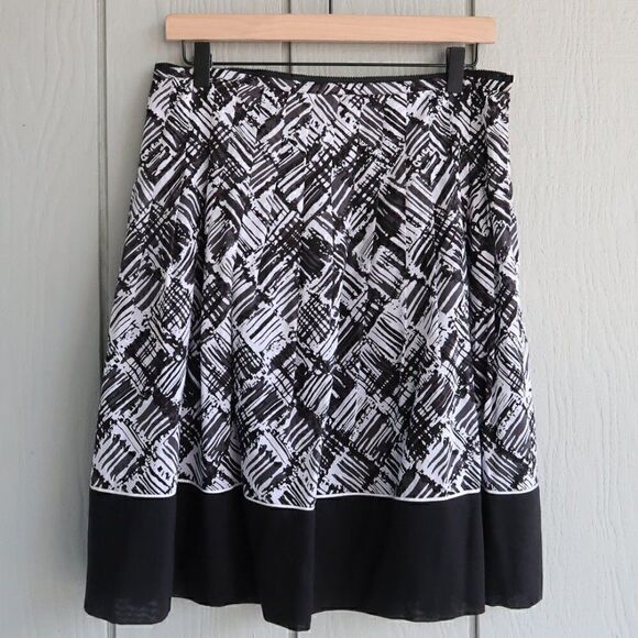 Talbots Dresses & Skirts - TALBOTS Pleated Cotton/Silk Skirt